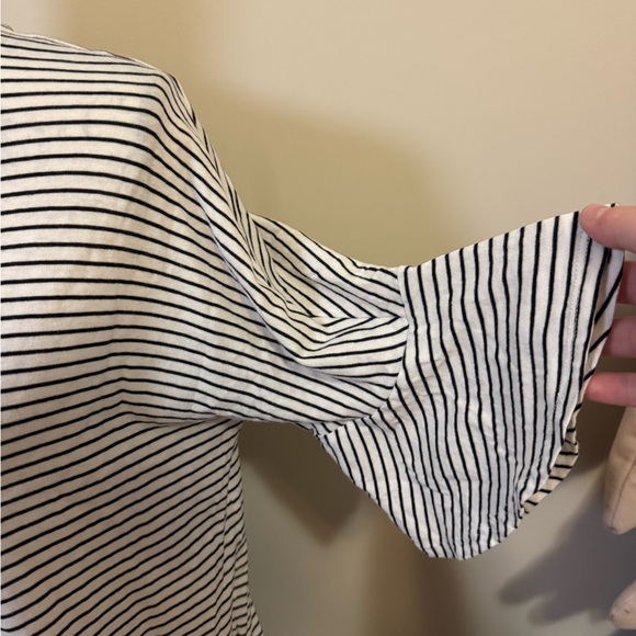 CAbi Women’s Black and White Striped Ruffled 3/4 Sleeve Blouse Size S - Picture 3 of 5